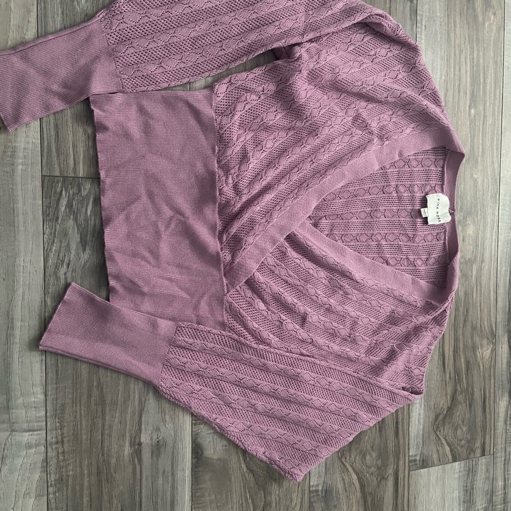 Pink Rose V-Neck Cable Knit Sweater in Pink